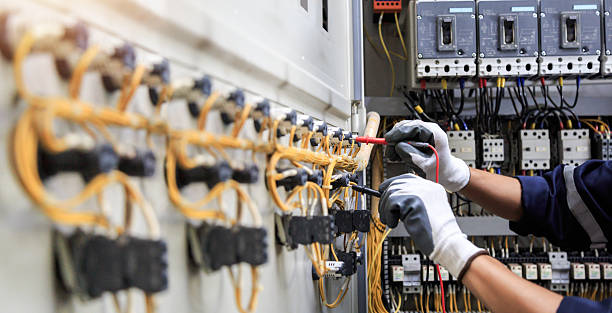 Professional Electrician technician working in Providence, UT